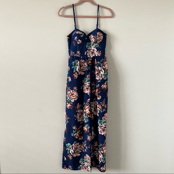 Band of Gypsies Pants - 🌴2/$40 Band Of Gypsies Boho Floral Maxi Jumpsuit